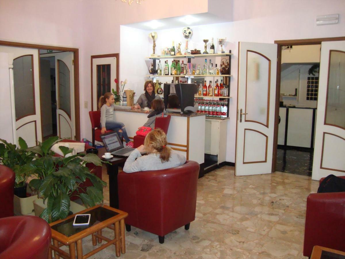 ألاسيو Hotel Olimpia المظهر الخارجي الصورة